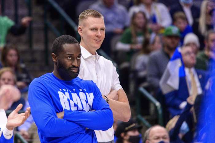 Theo Pinson, Dallas Mavericks